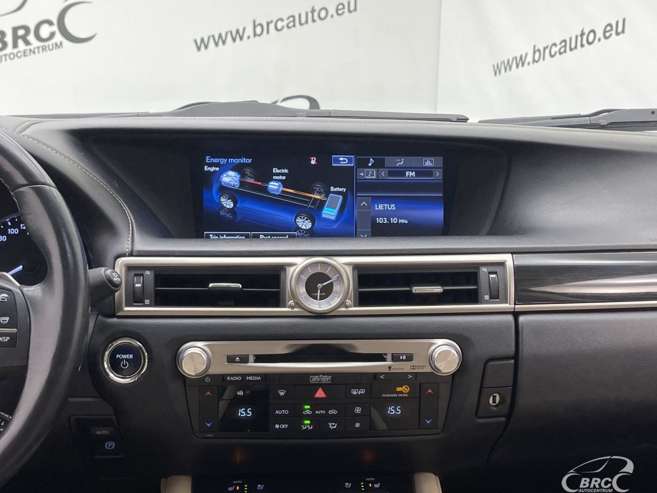 Lexus GS 300h | 14