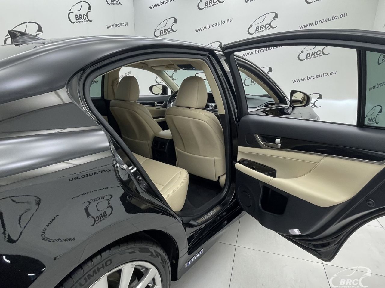 Lexus GS 300h | 11