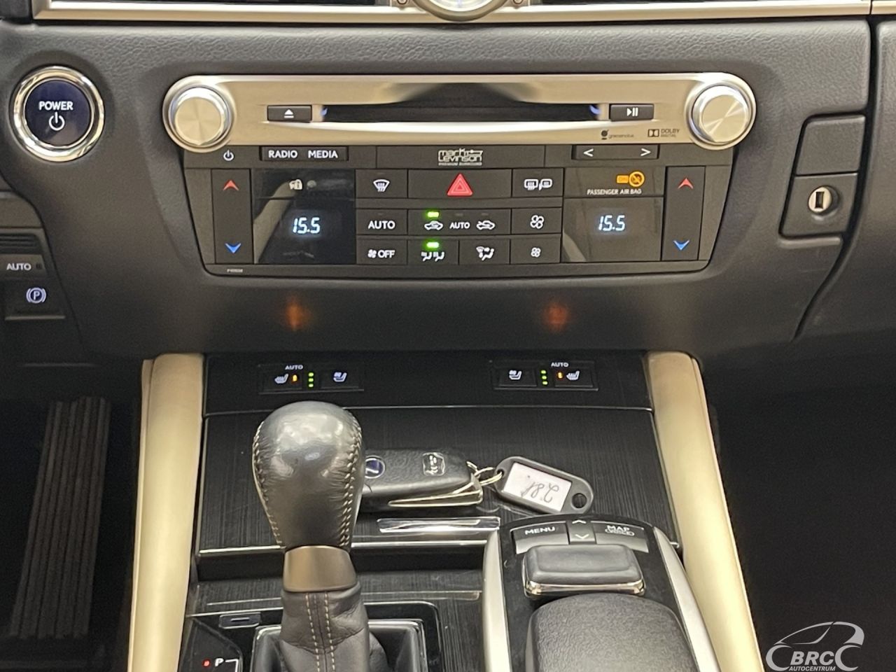Lexus GS 300h | 16