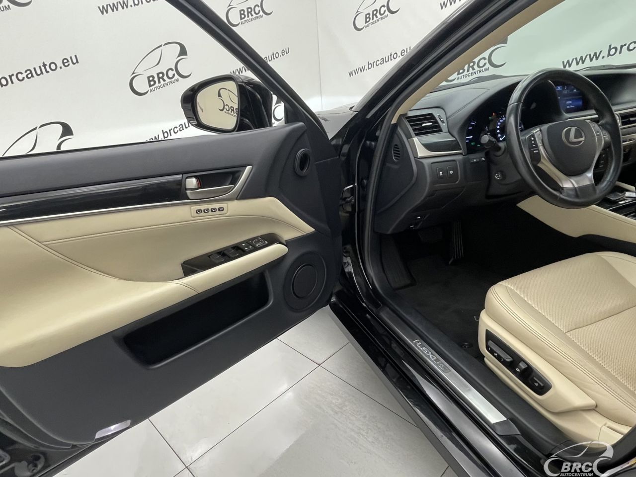 Lexus GS 300h | 18