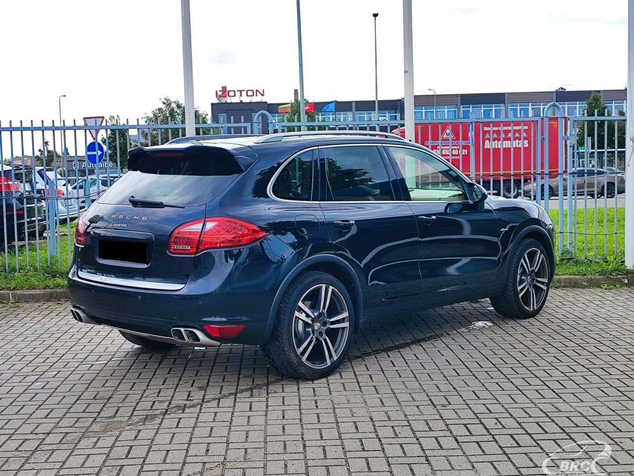 Porsche Cayenne | 1