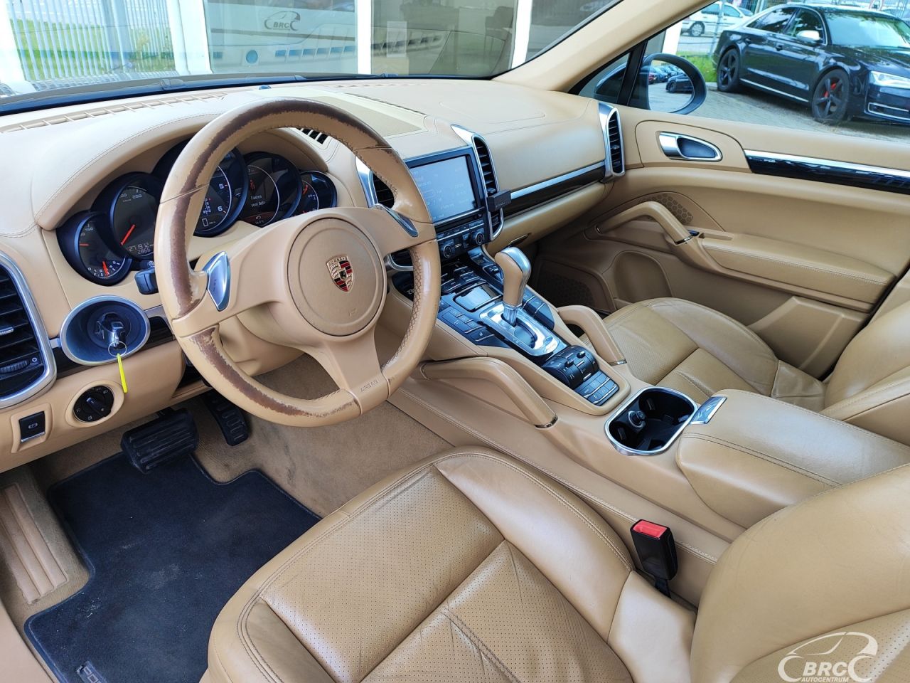 Porsche Cayenne | 18