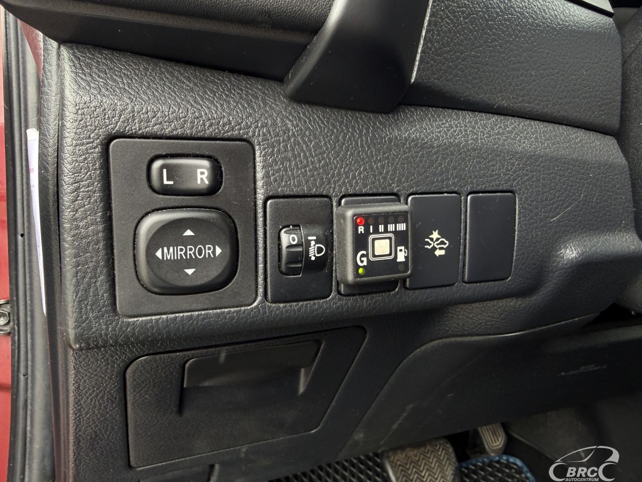 Toyota Auris | 9
