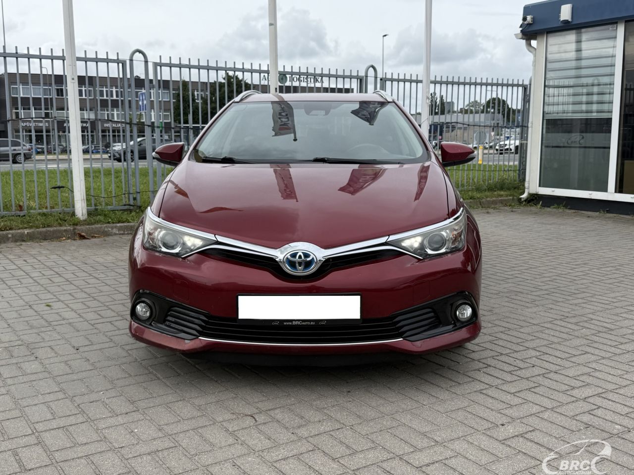 Toyota Auris | 16