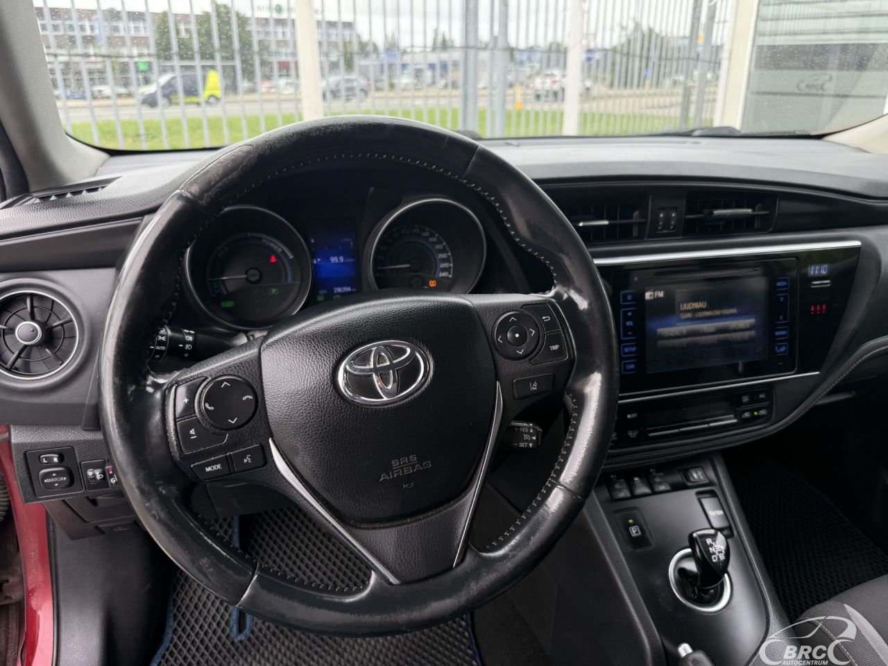 Toyota Auris | 10