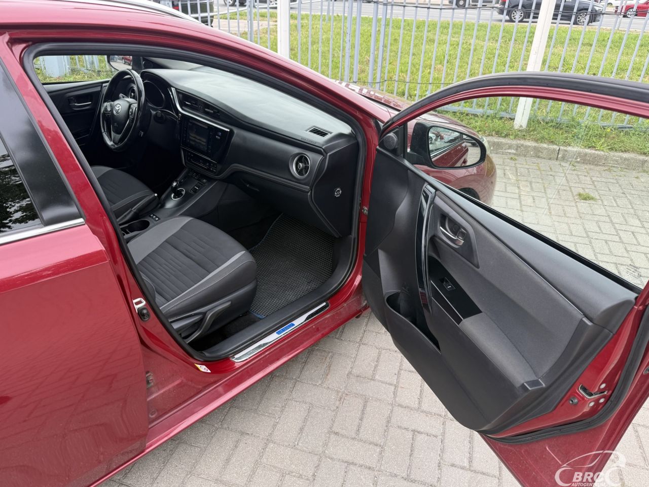Toyota Auris | 2