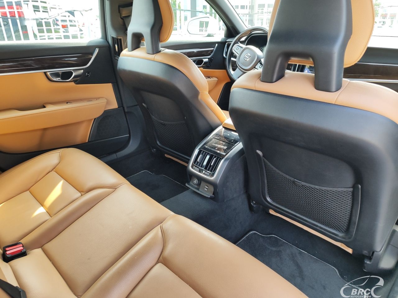 Volvo S90 | 10