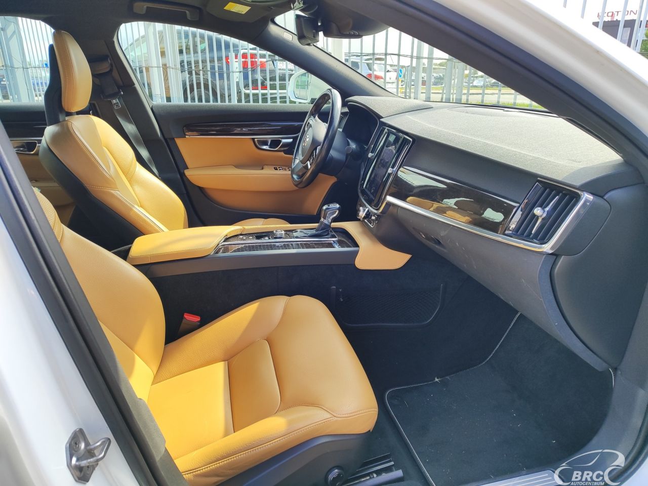 Volvo S90 | 6