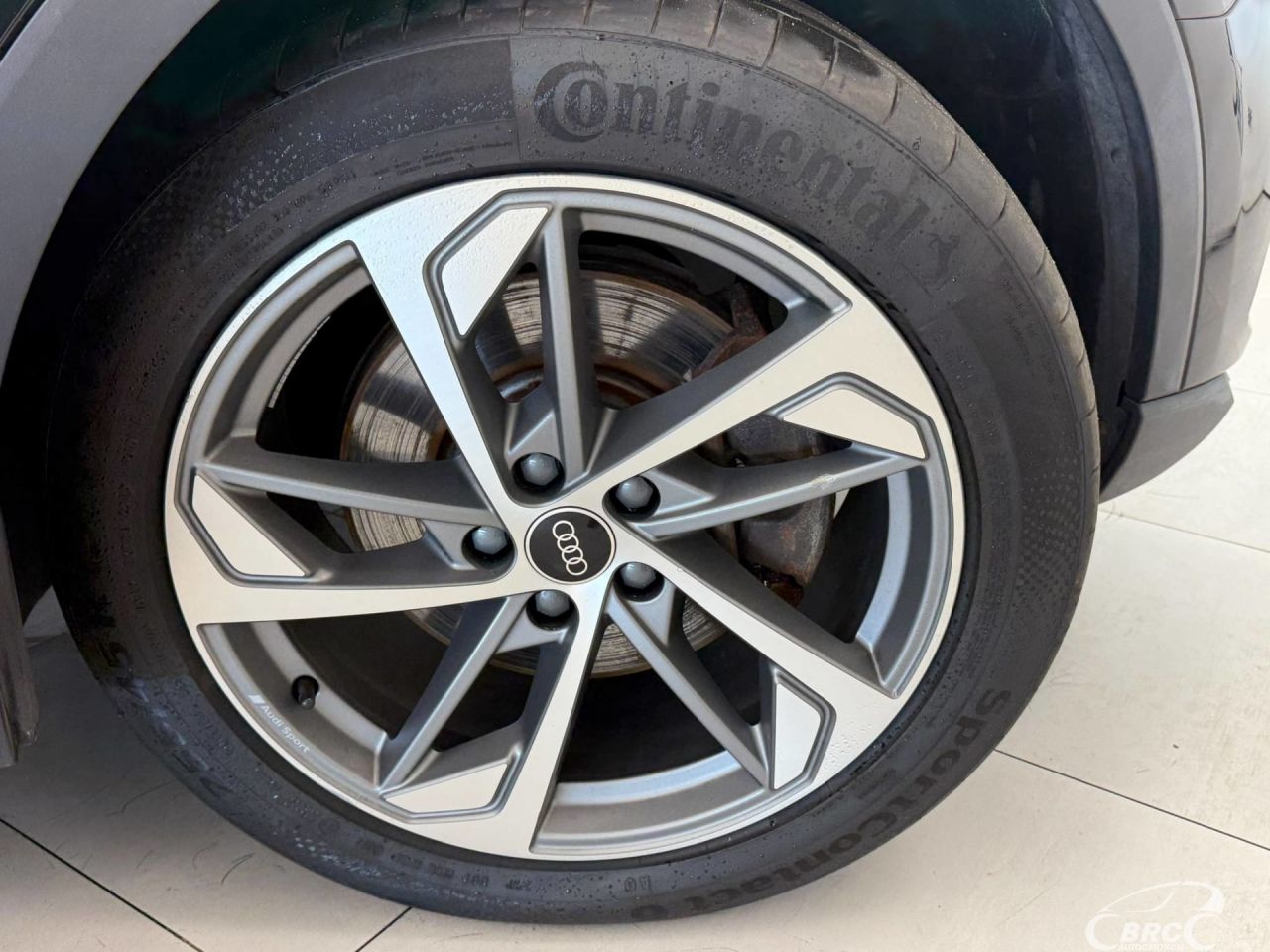Audi Q3 | 18