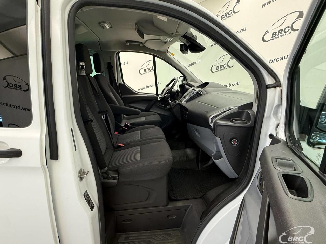 Ford Transit | 9