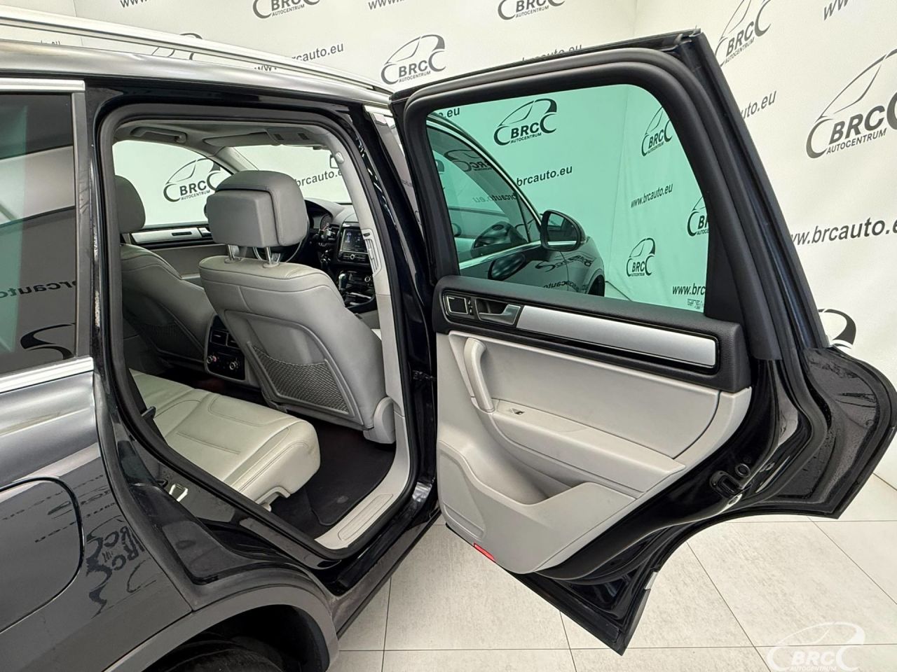 Volkswagen Touareg | 9