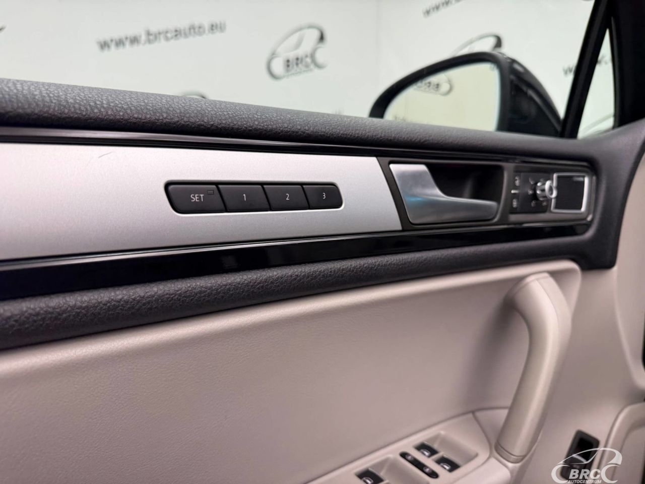 Volkswagen Touareg | 18