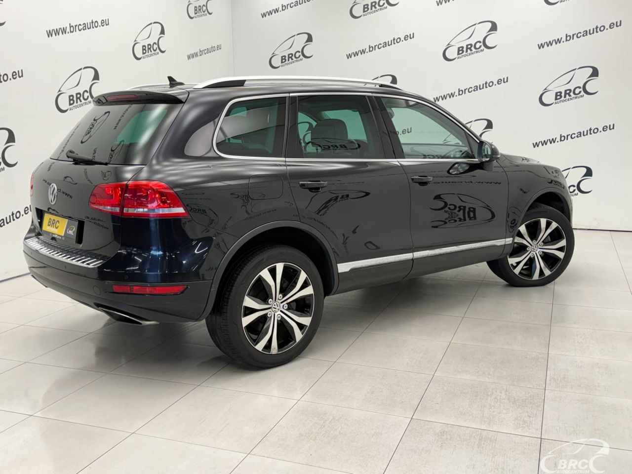 Volkswagen Touareg | 1