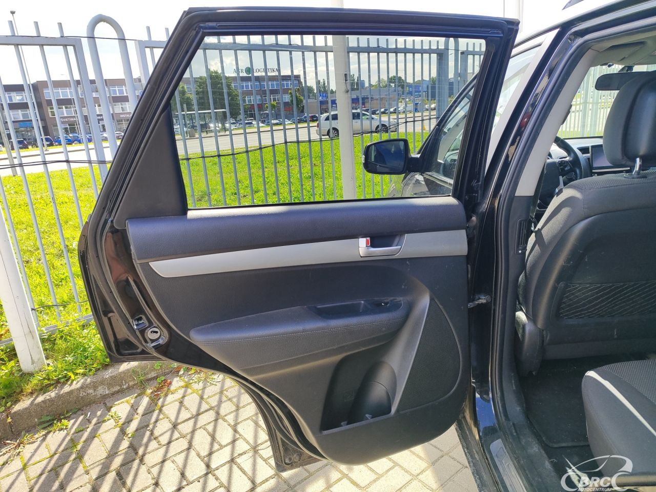 Kia Sorento | 12