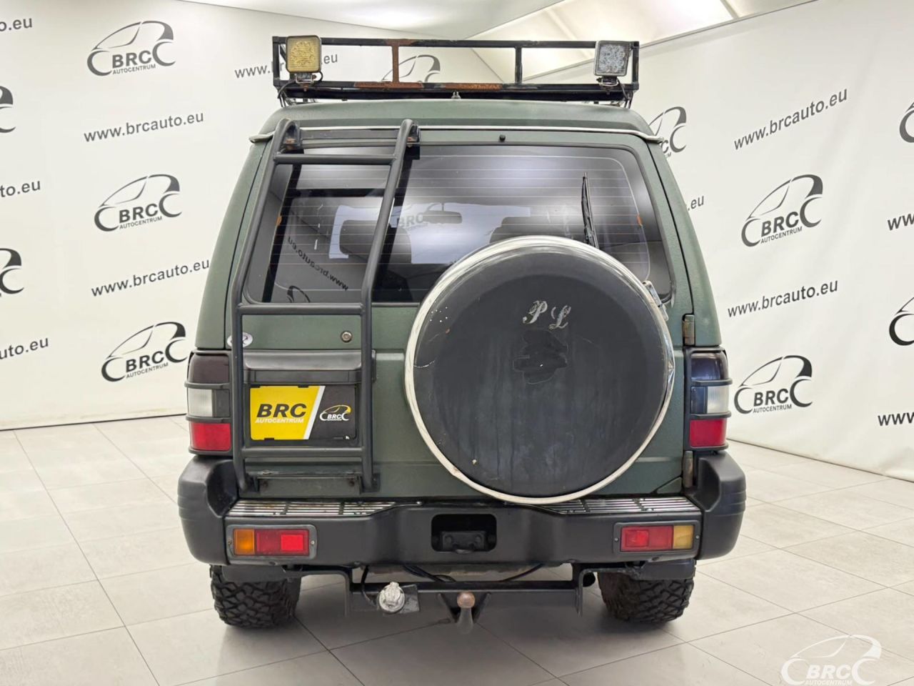 Mitsubishi Pajero | 19