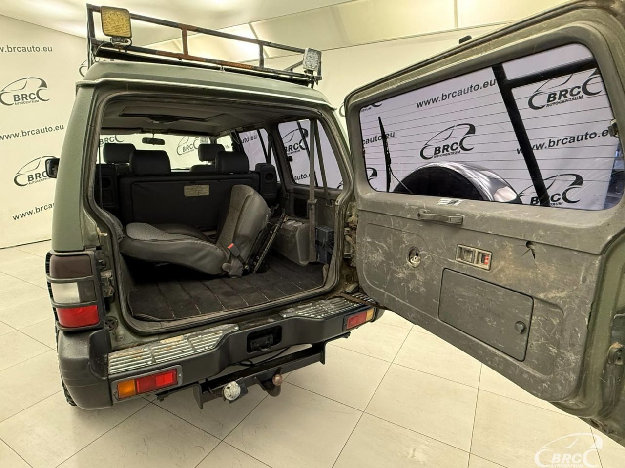 Mitsubishi Pajero | 8