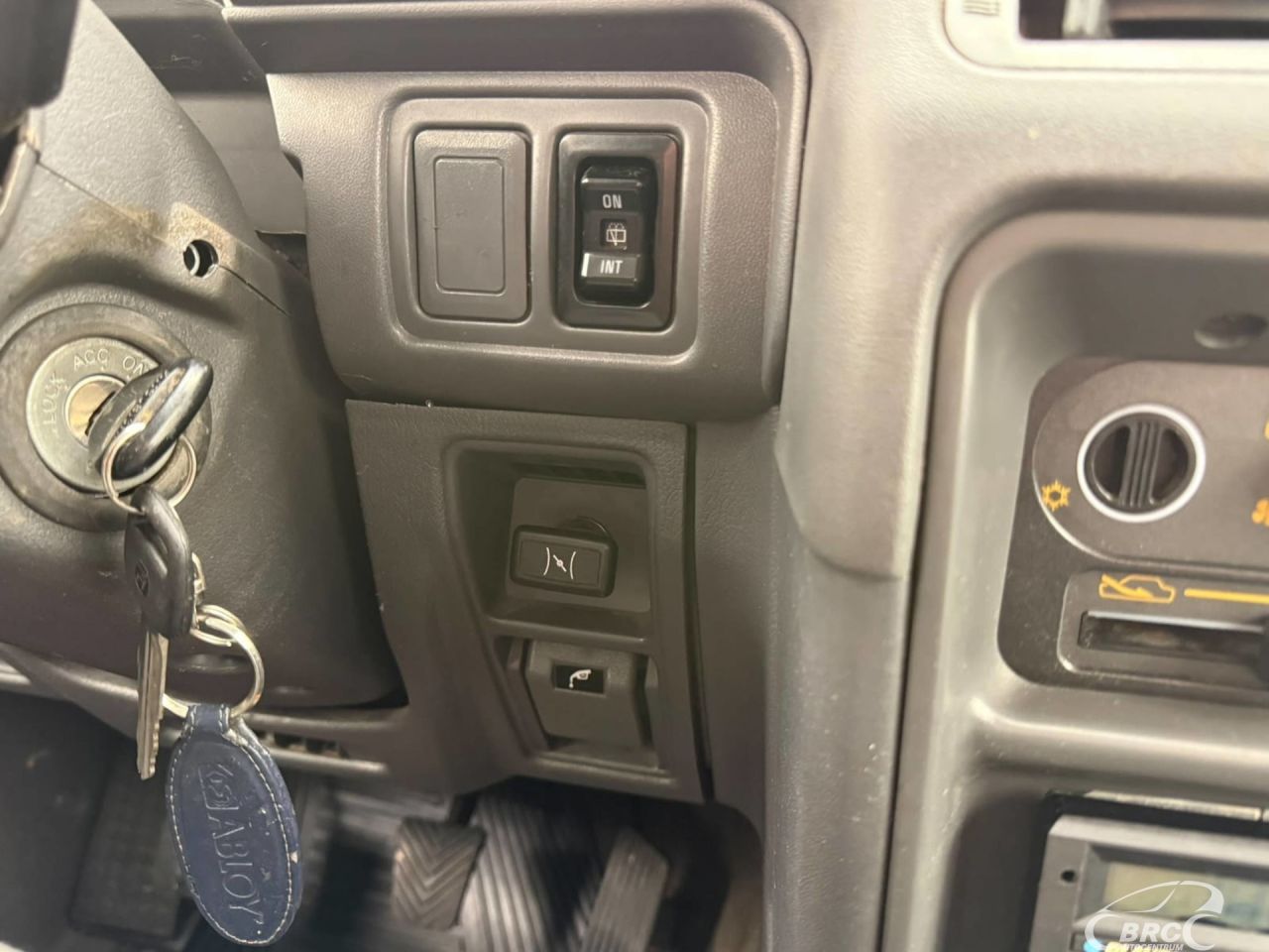 Mitsubishi Pajero | 17