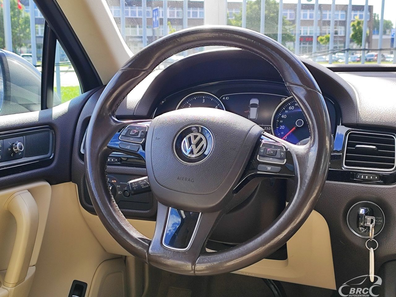 Volkswagen Touareg | 16