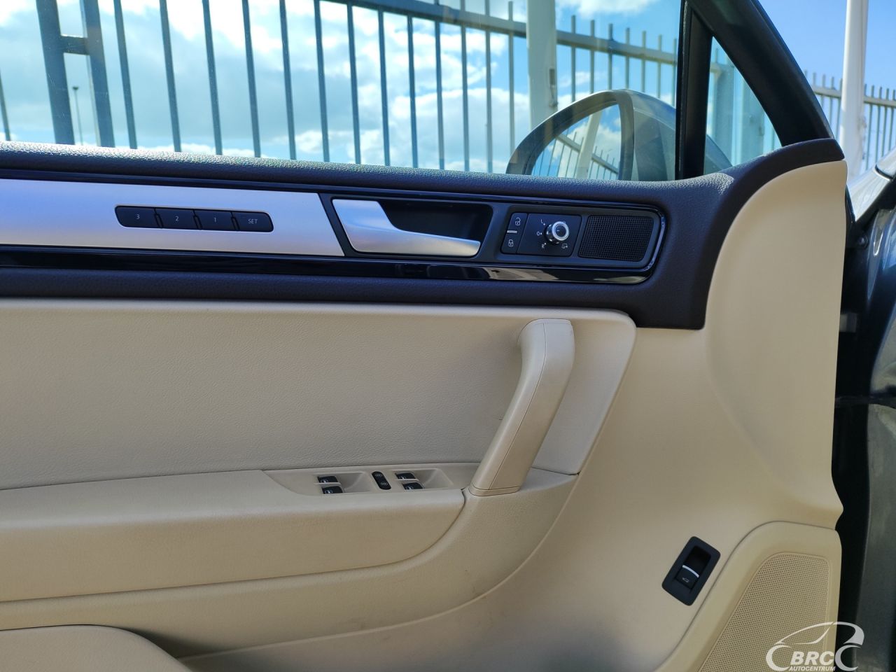 Volkswagen Touareg | 18