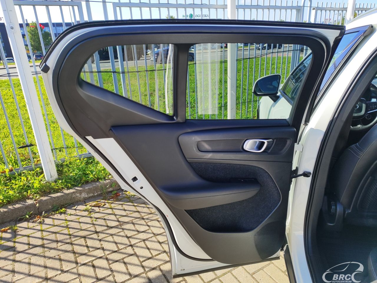 Volvo XC40 | 13