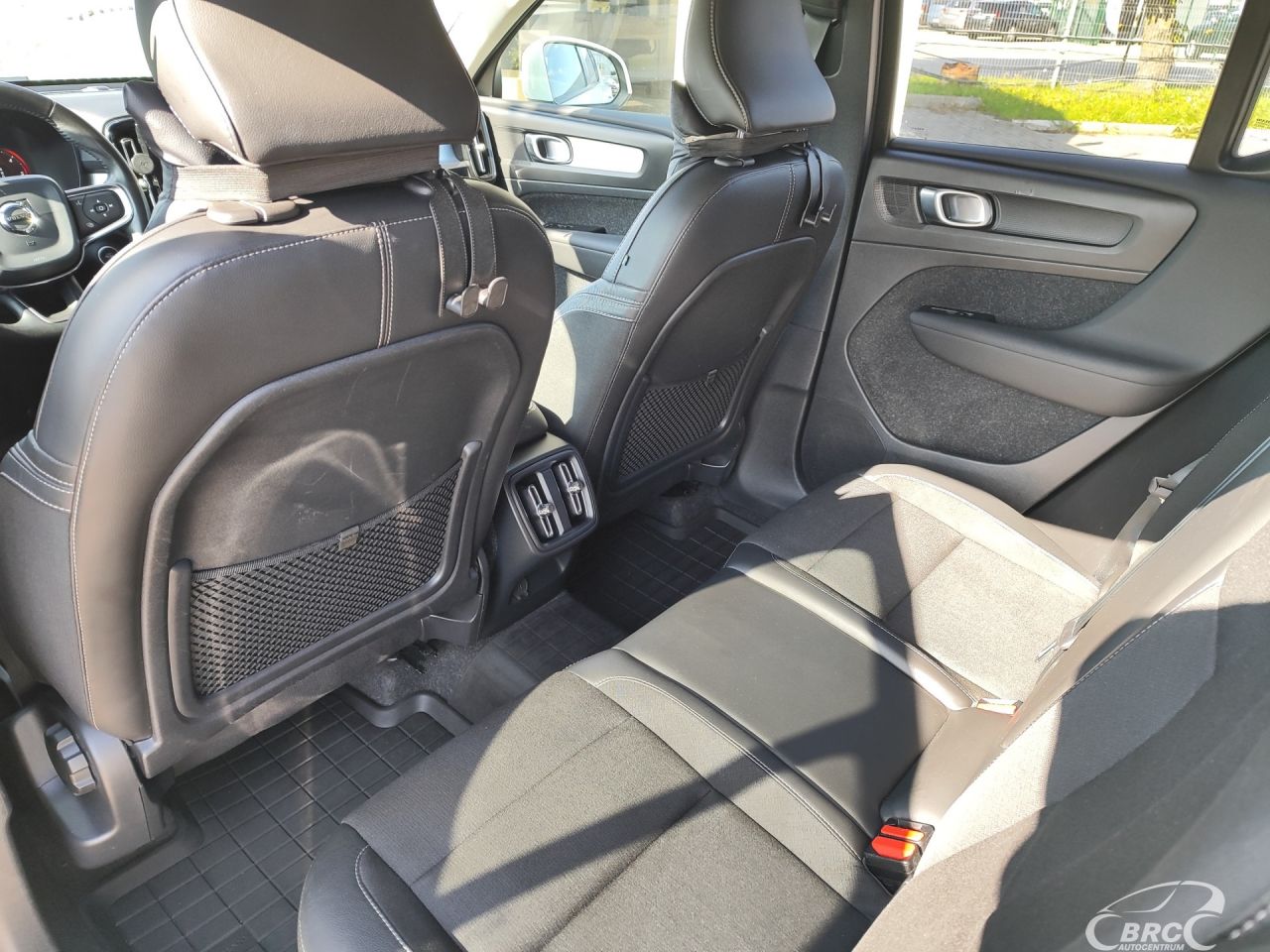 Volvo XC40 | 15
