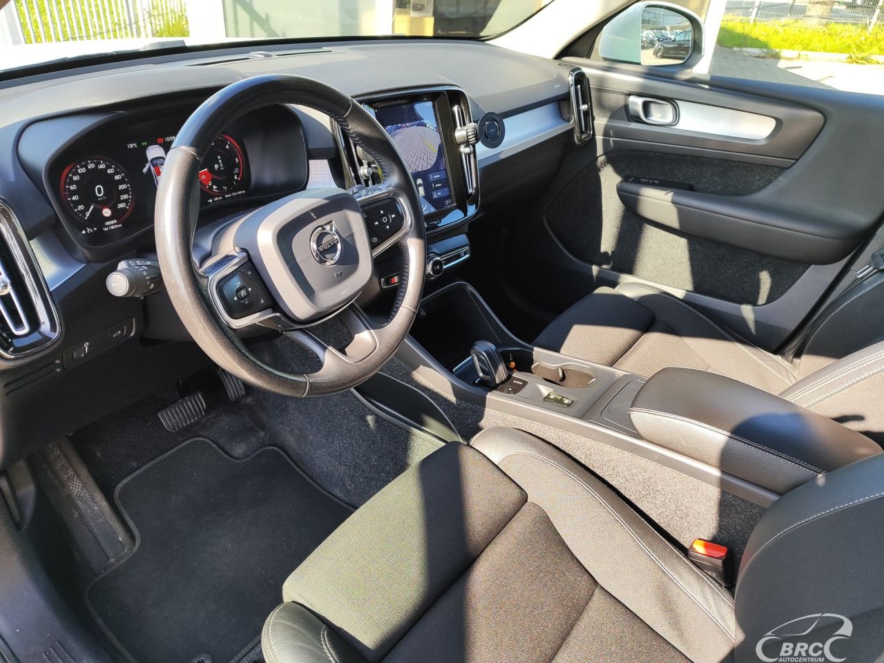 Volvo XC40 | 19