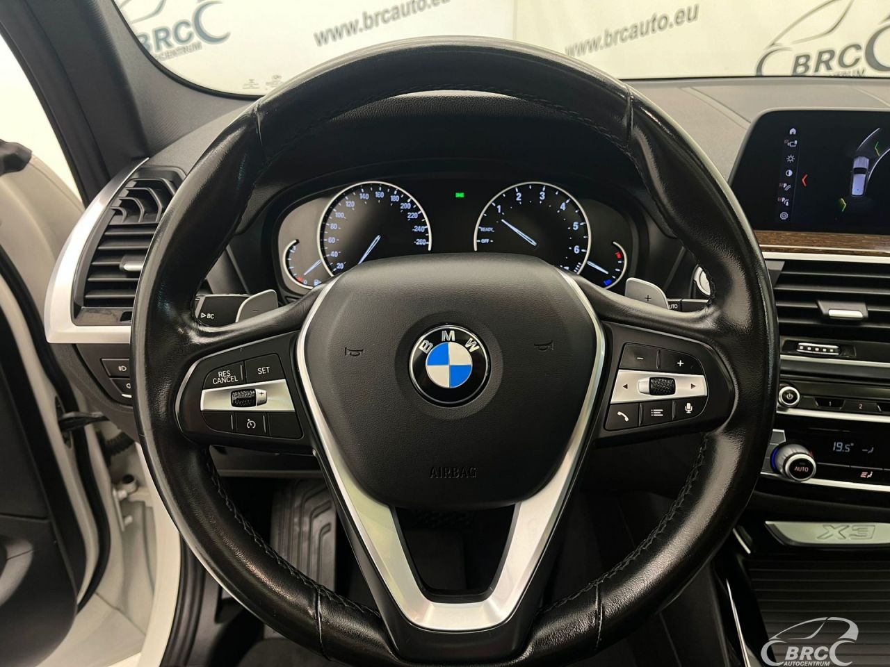 BMW X3 | 12