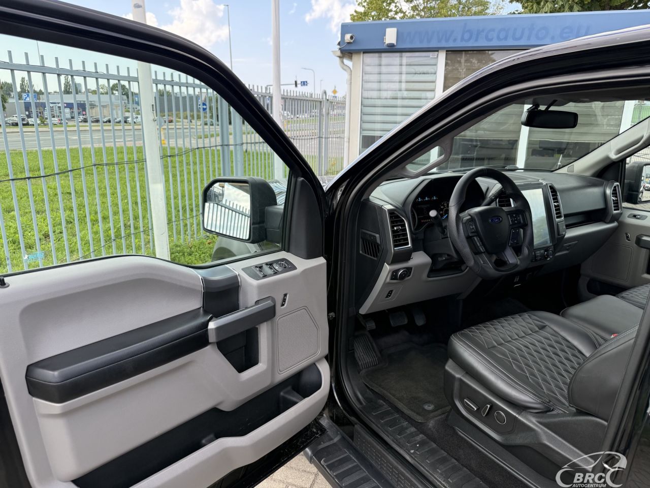Ford F-150 | 19