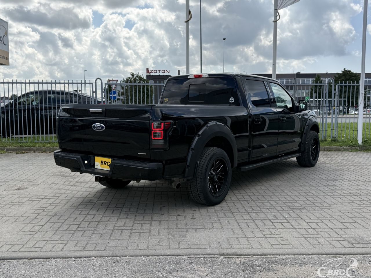 Ford F-150 | 1