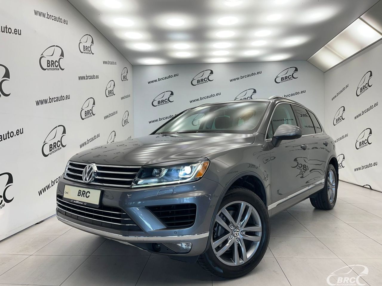 Volkswagen Touareg | 0