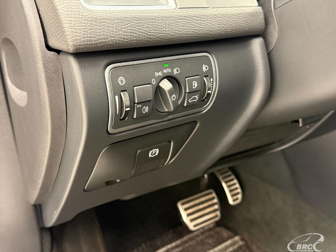 Volvo XC60 | 14