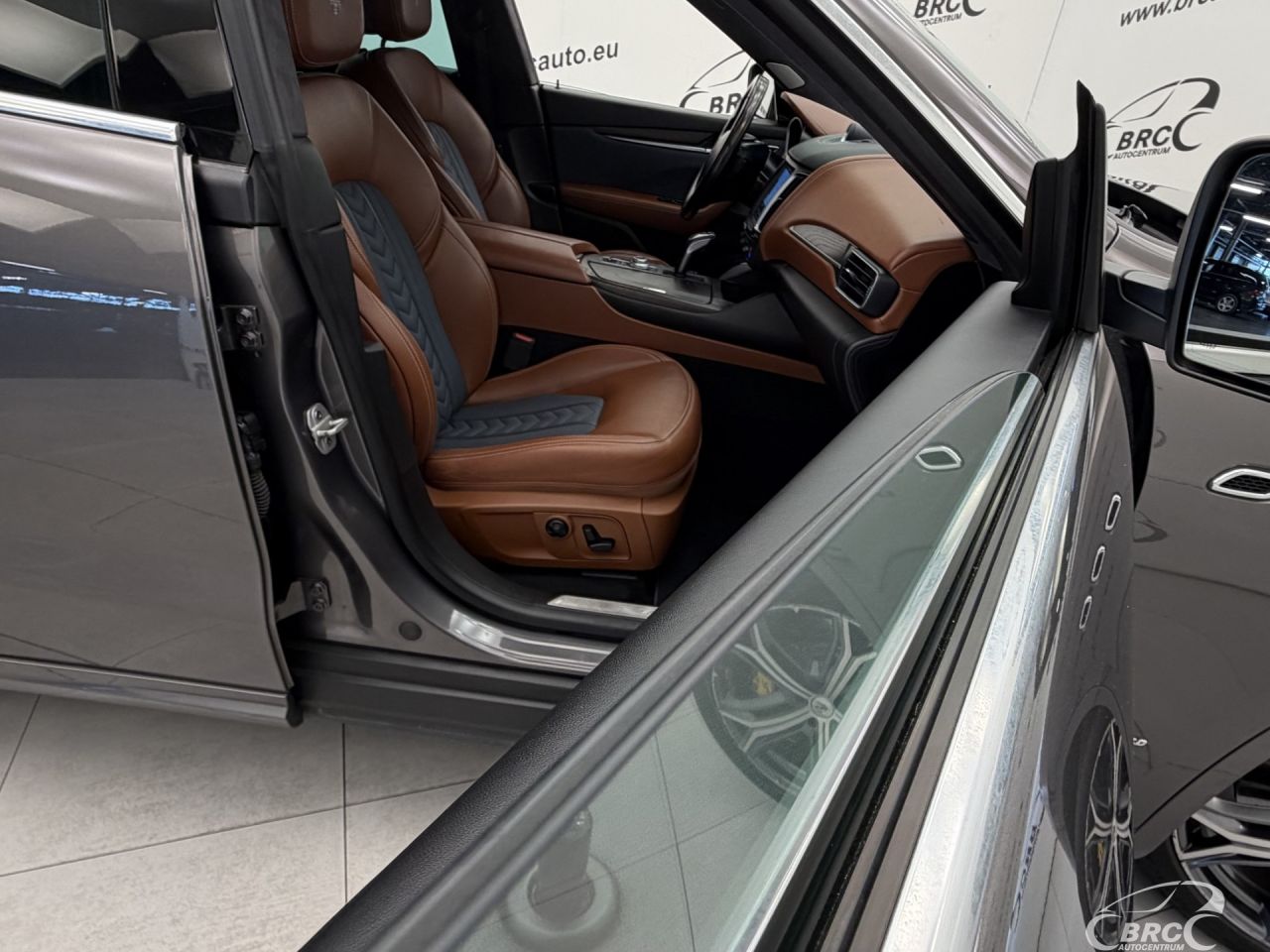 Maserati Levante | 9