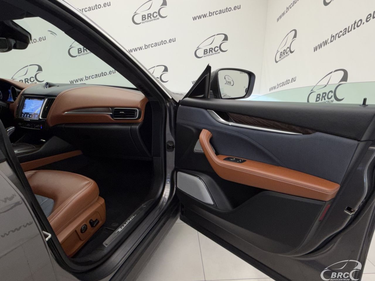 Maserati Levante | 8