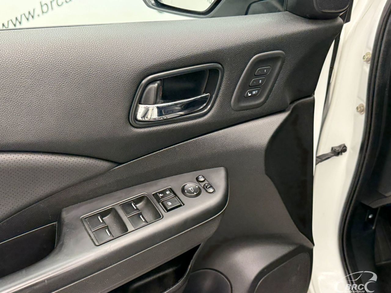 Honda CR-V | 12