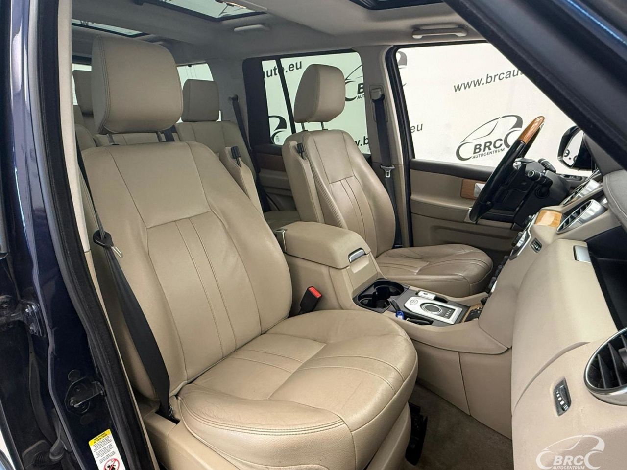 Land Rover Discovery | 3