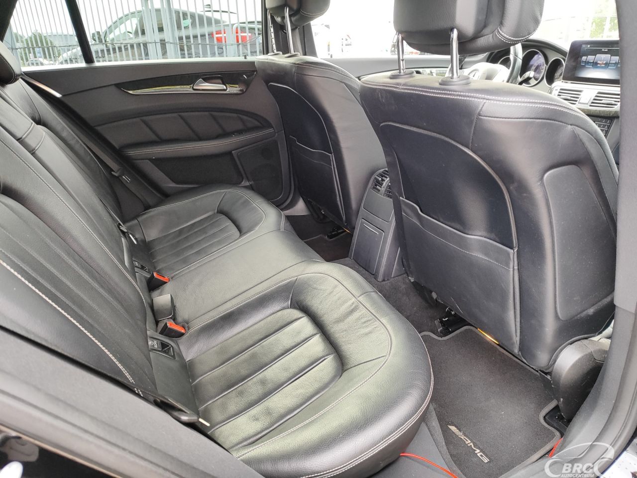 Mercedes-Benz CLS350 | 8
