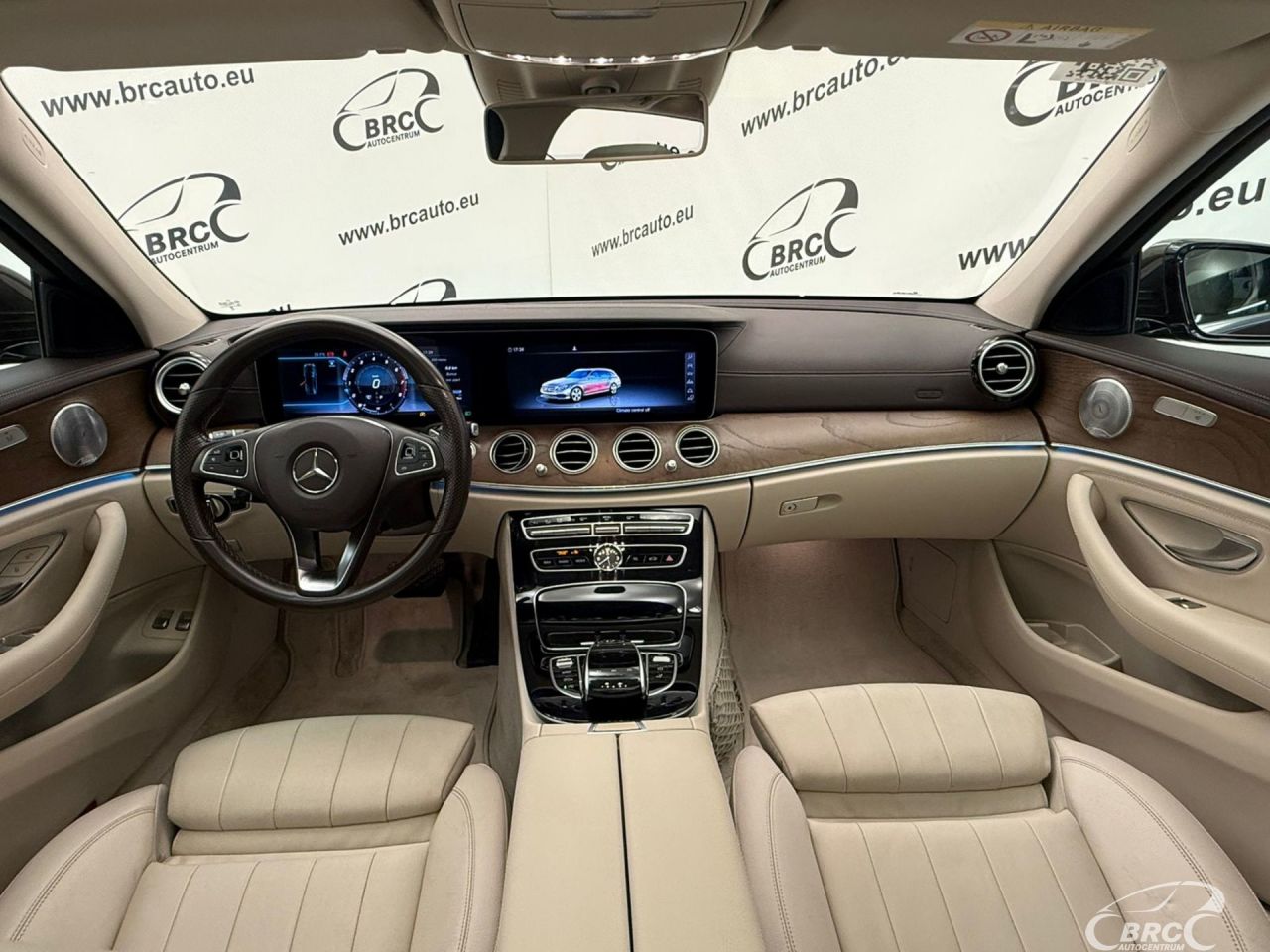 Mercedes-Benz E400 | 2