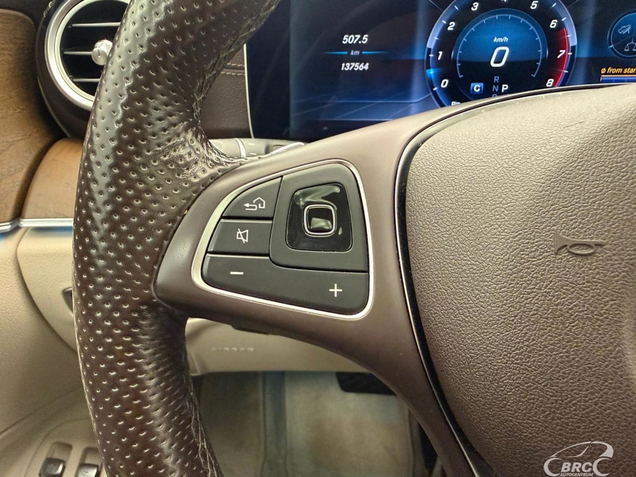 Mercedes-Benz E400 | 16