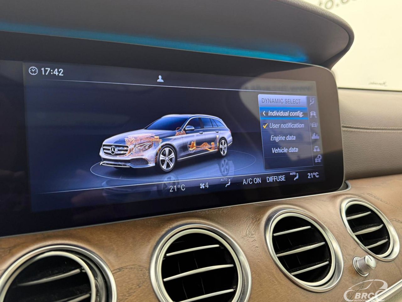 Mercedes-Benz E400 | 13