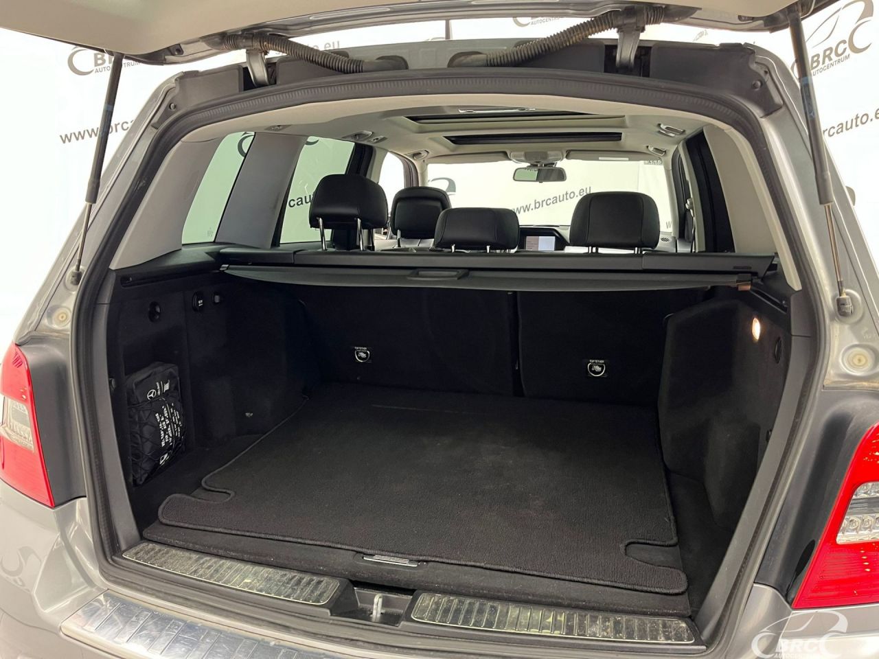 Mercedes-Benz GLK220 | 6