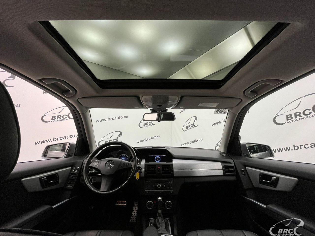 Mercedes-Benz GLK220 | 10