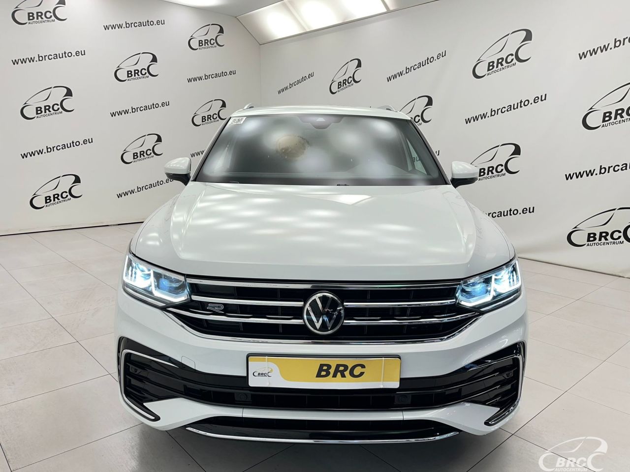 Volkswagen Tiguan | 2