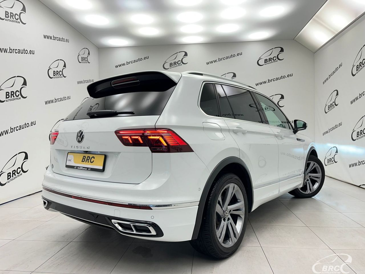 Volkswagen Tiguan | 4