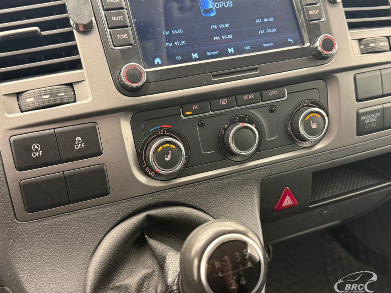 Volkswagen Multivan | 11