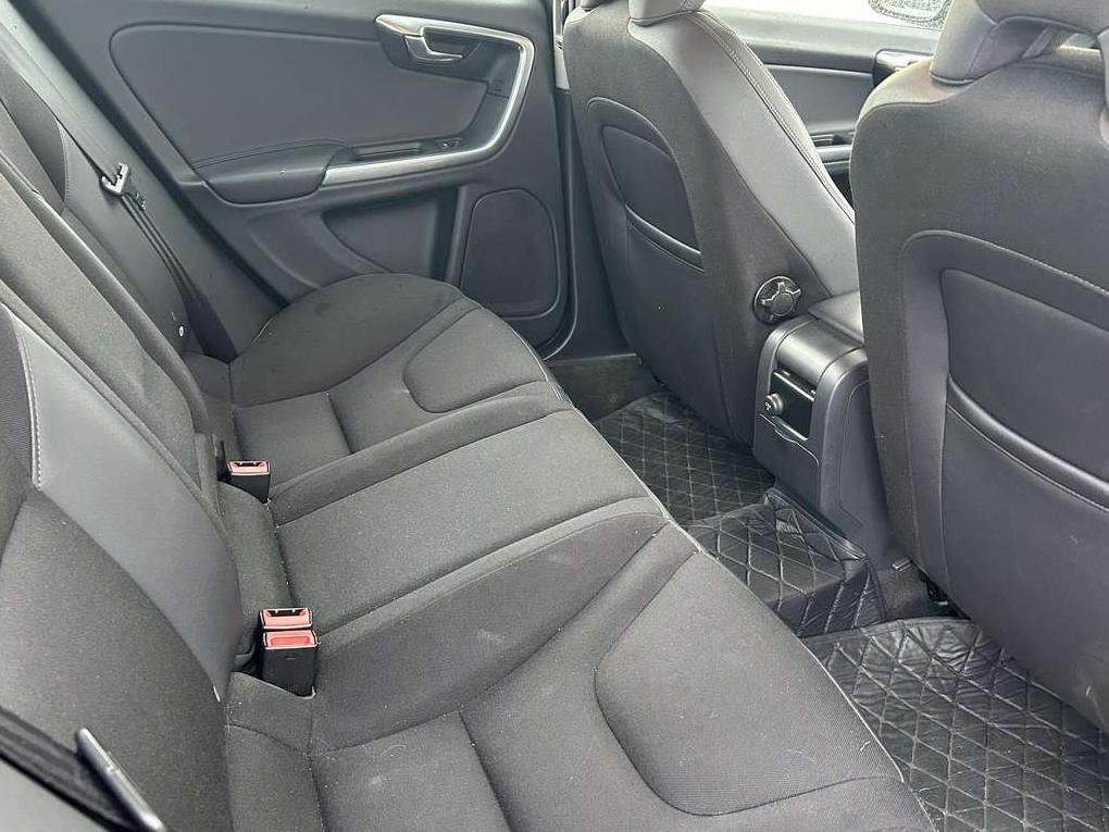 Volvo S60 | 19