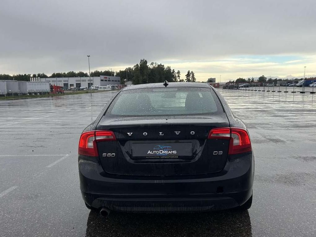 Volvo S60 | 3