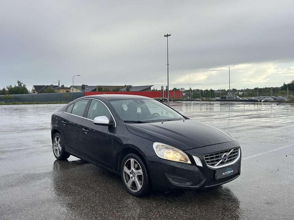 Volvo S60 | 1