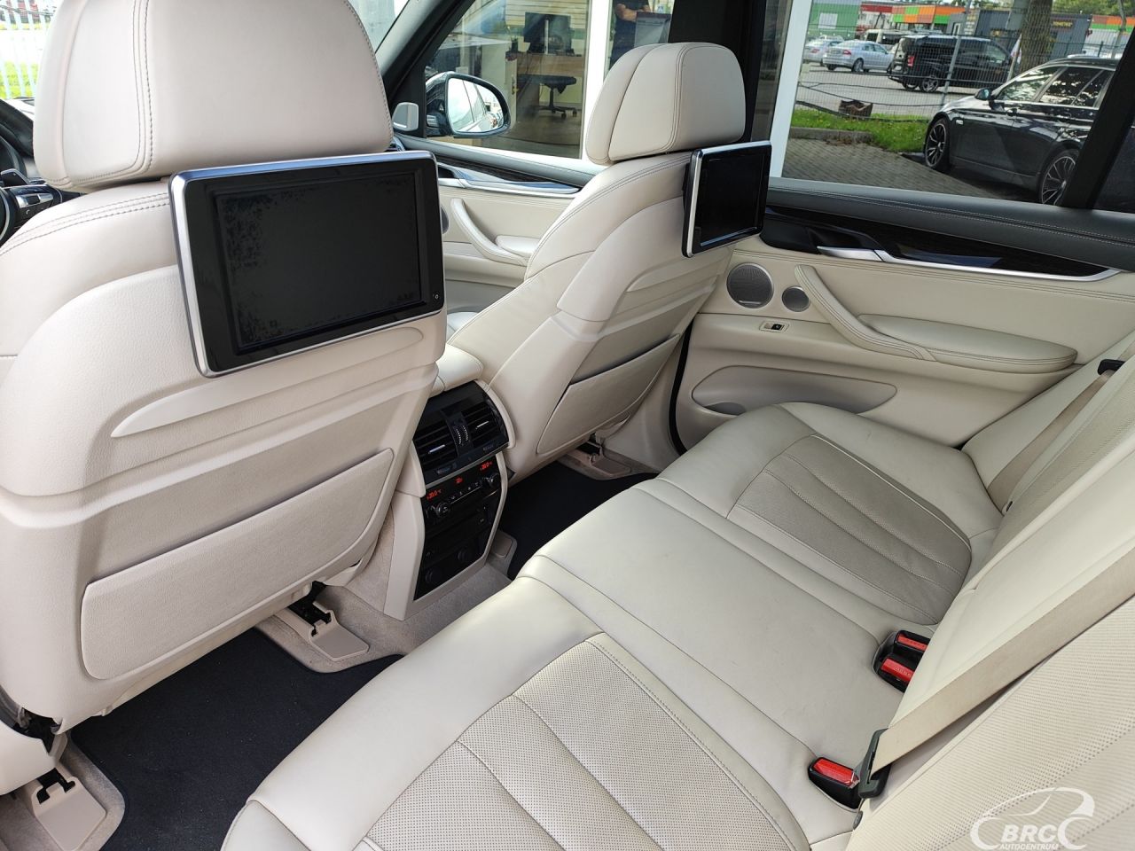 BMW X5 | 12