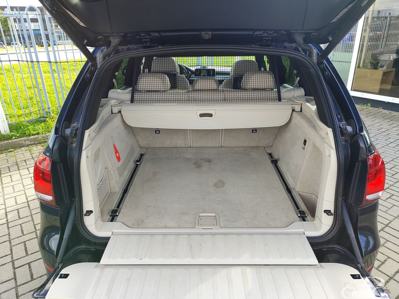 BMW X5 | 8