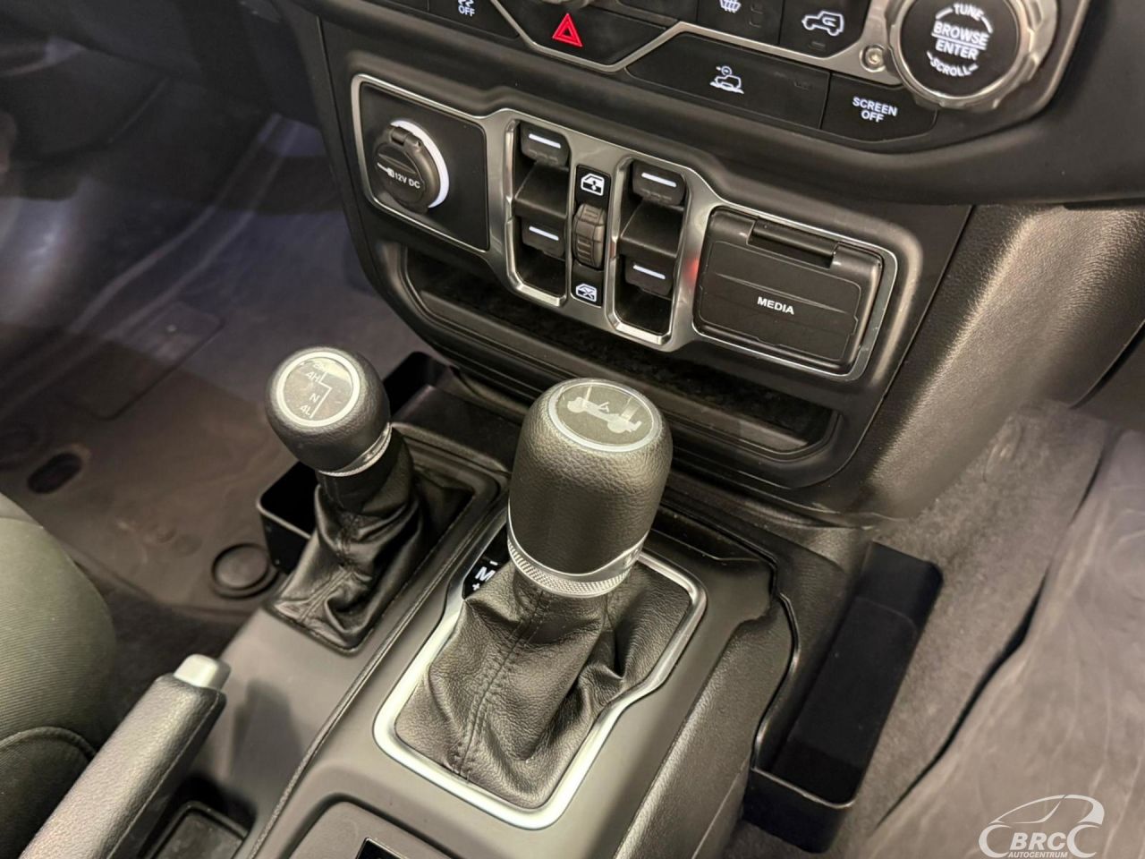 Jeep Wrangler | 15